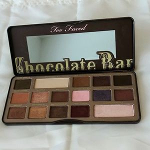 Too Faced. Chocolate bar pallete